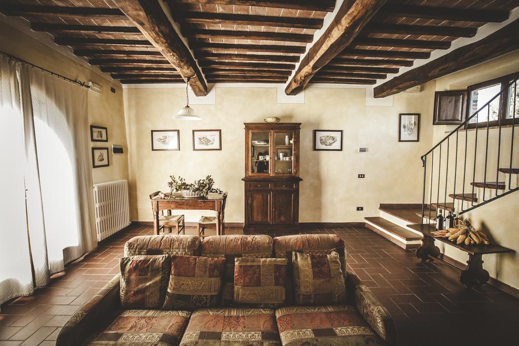 Agriturismo Zampugna Montefollonico Exteriör bild
