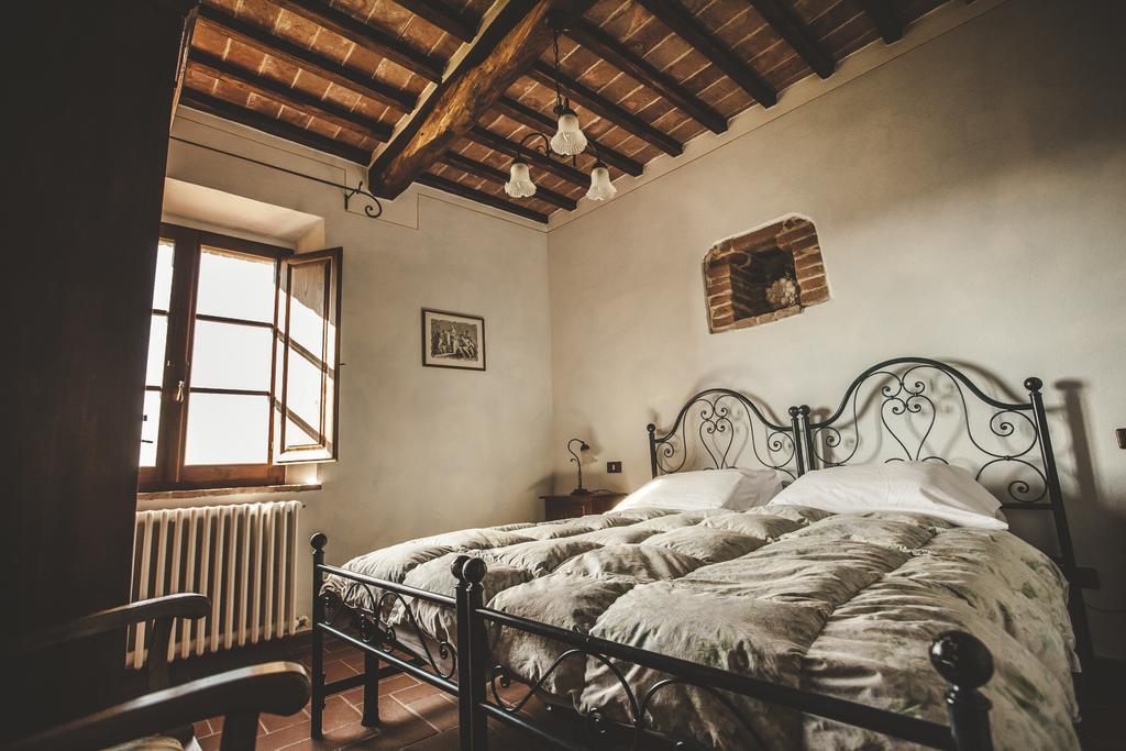 Agriturismo Zampugna Montefollonico Exteriör bild