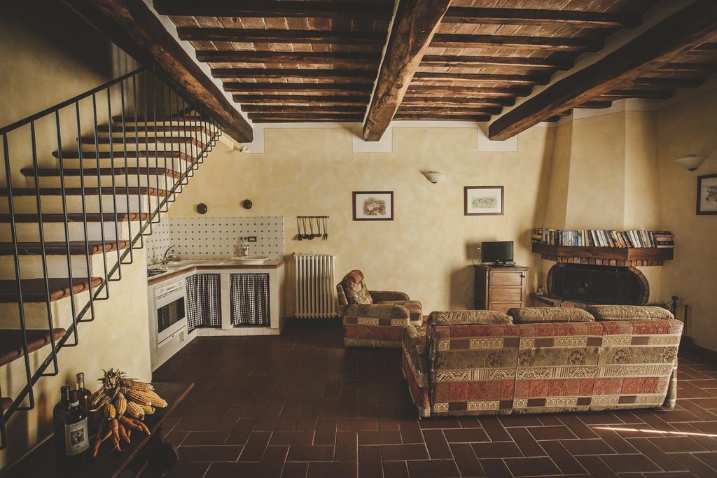 Agriturismo Zampugna Montefollonico Exteriör bild