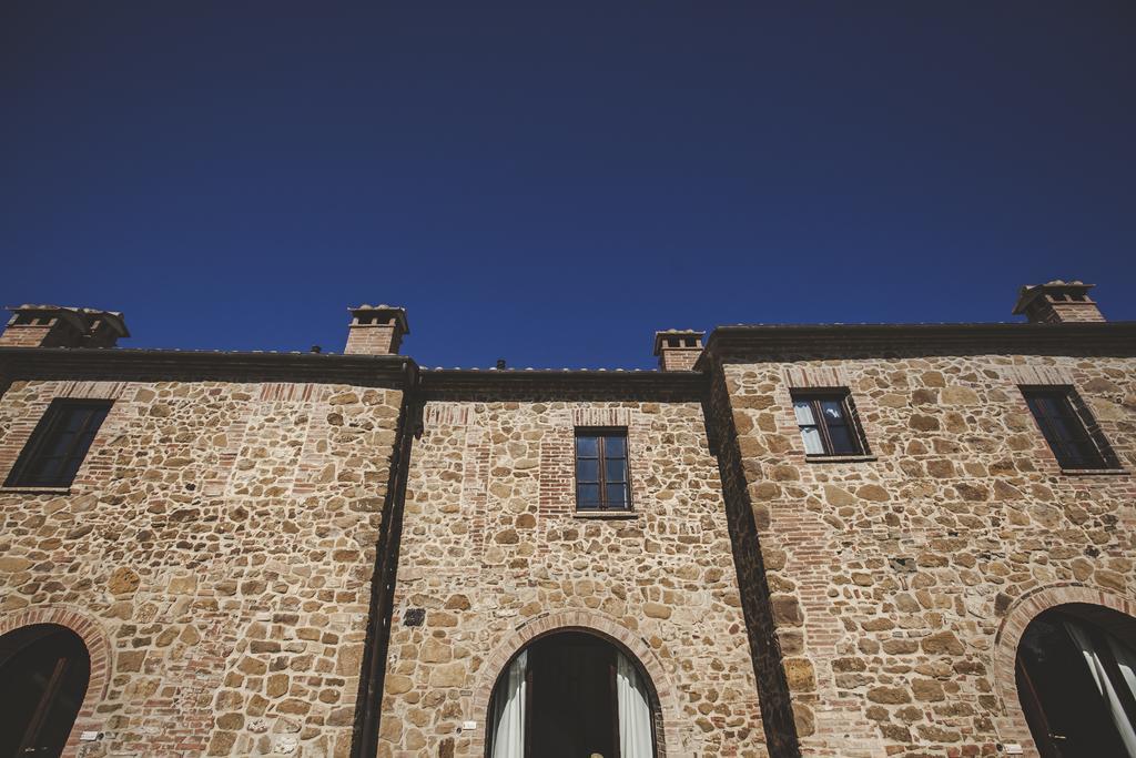 Agriturismo Zampugna Montefollonico Exteriör bild